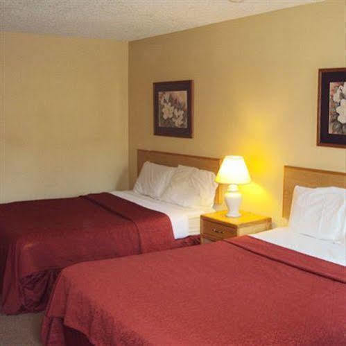 Motel 6-Blue Springs, Mo エクステリア 写真