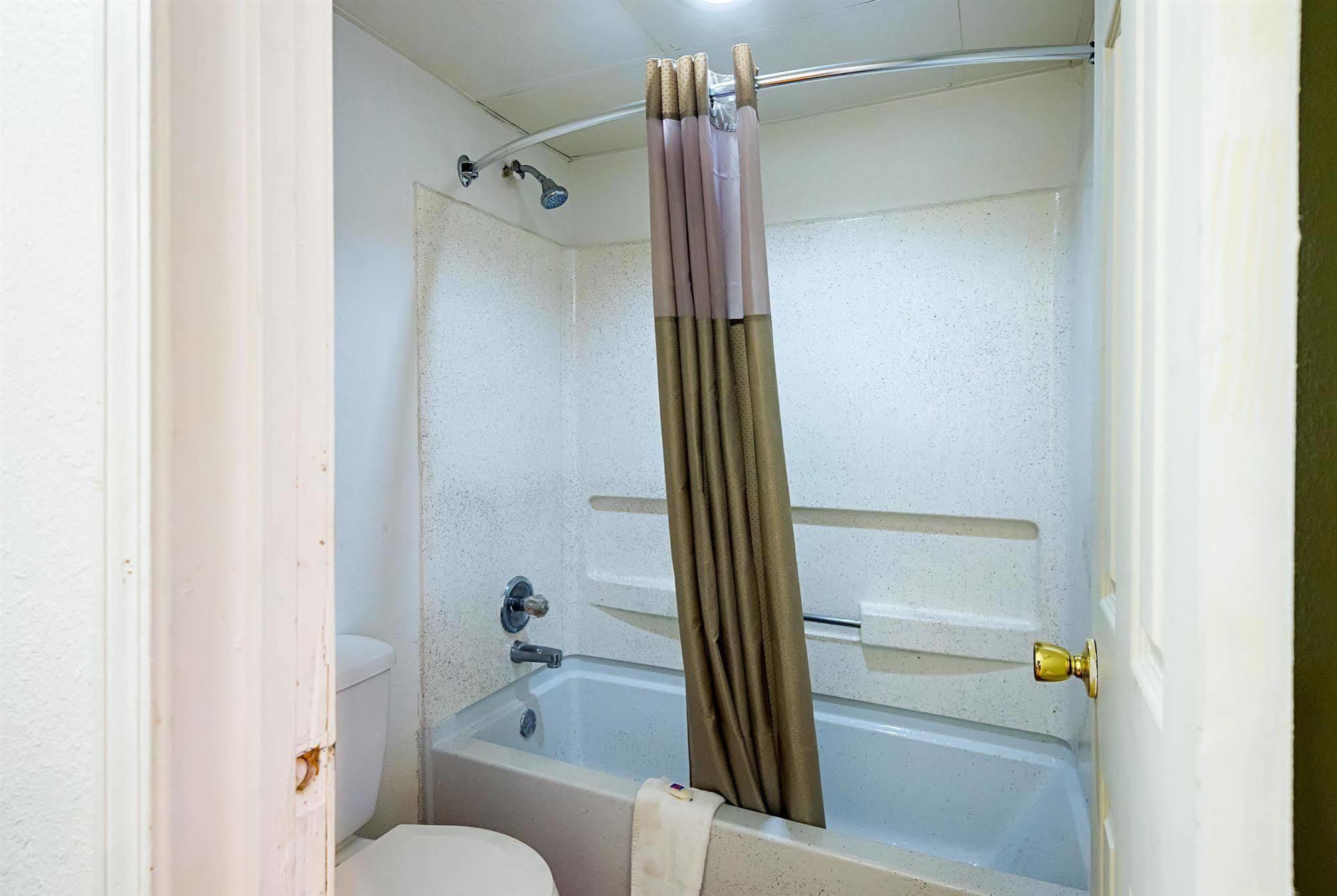 Motel 6-Blue Springs, Mo エクステリア 写真